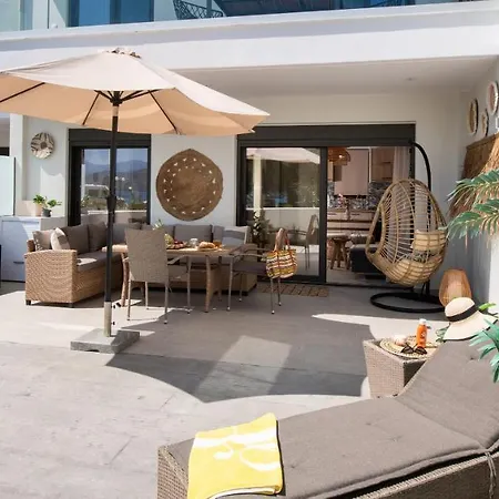 Apartment Konstantinos Seaside View